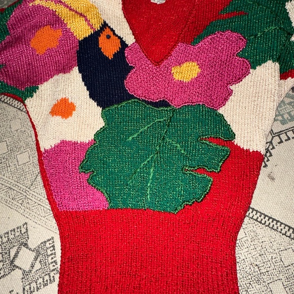 Vintage red floral sweater - Picture 4 of 6
